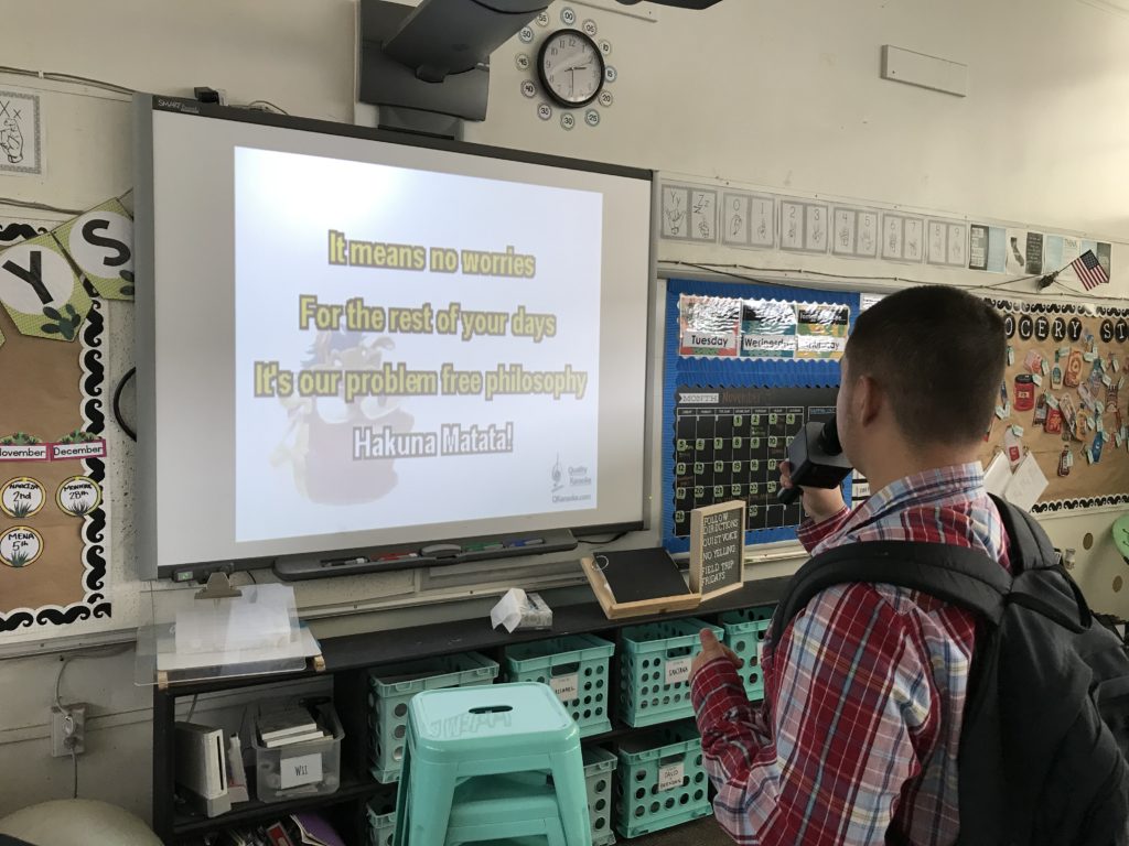 Benefits of using a karaoke wireless microphone in the SPED classroom